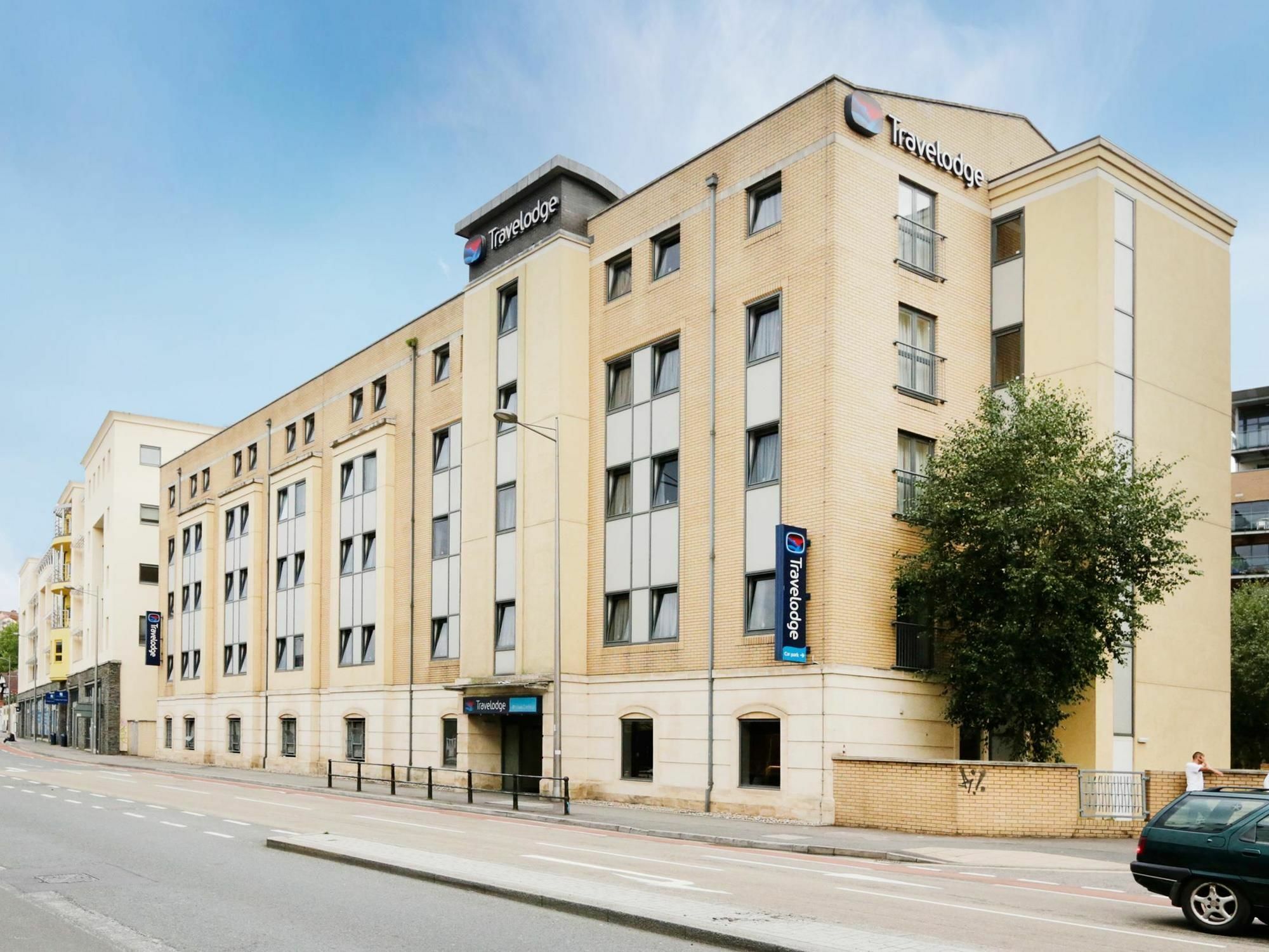 Travelodge Bristol Central Anchor Road Esterno foto